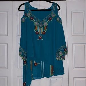 Soft Surroundings Aqua Embroidery Top Small fits Medium